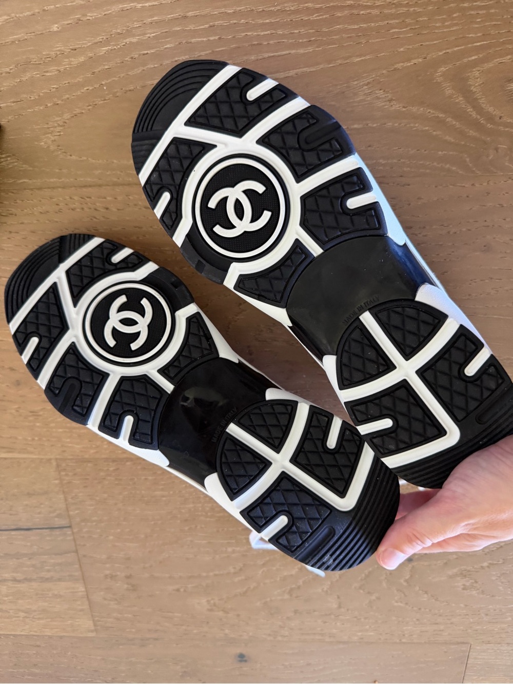 CHANEL White and Black CC Logo Mesh & Leather Sneakers - Picture 5 of 11